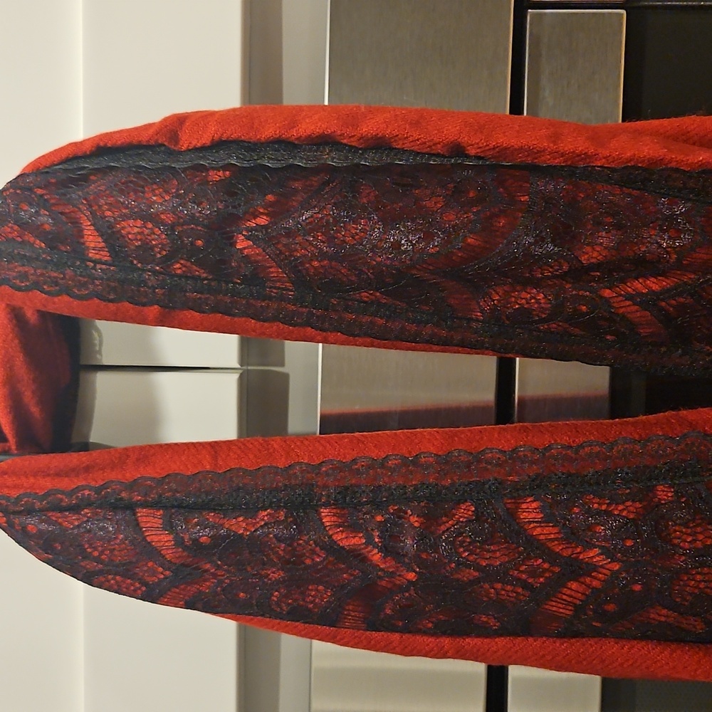 Scarf - Picture 6 of 8